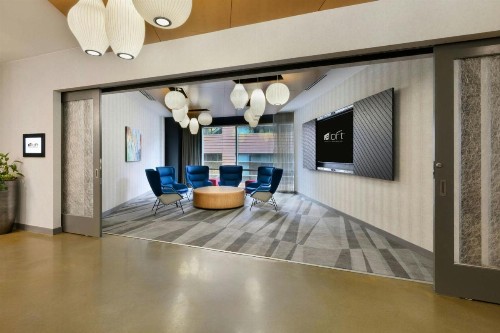 Aloft Greenville Downtown - image 44
