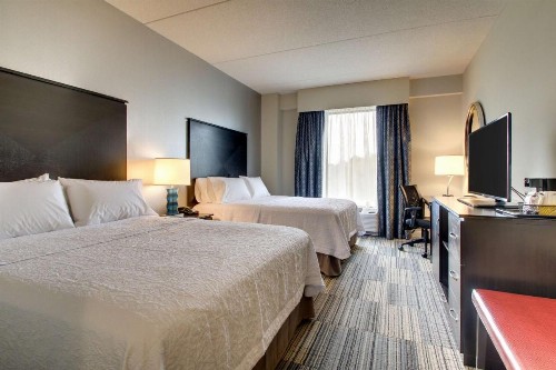 Hampton Inn & Suites Greenville Airport - image 11