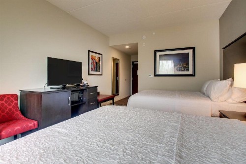 Hampton Inn & Suites Greenville Airport - image 14