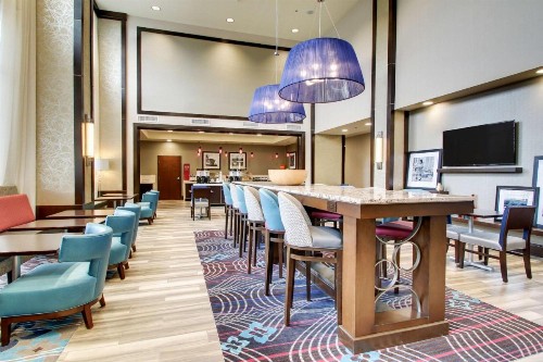 Hampton Inn & Suites Greenville Airport - image 25