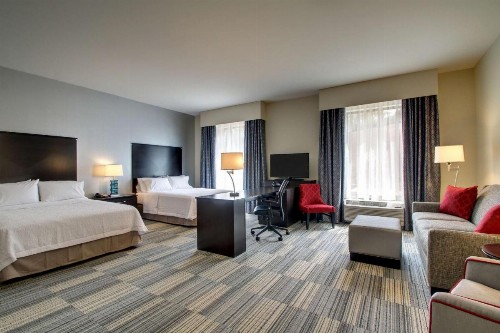 Hampton Inn & Suites Greenville Airport - image 27