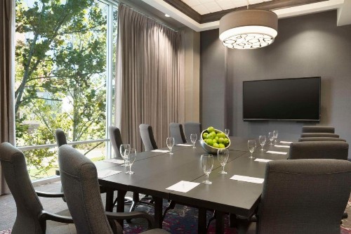 Embassy Suites by Hilton Greenville Downtown Riverplace - image 41