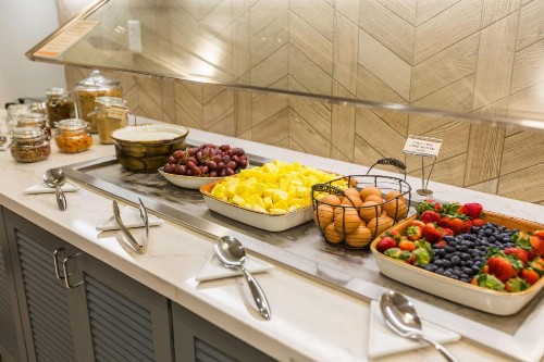 Hyatt Place Greenville Downtown - image 16