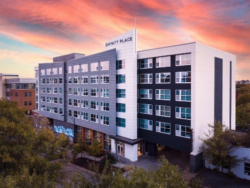 Hyatt Place Greenville Downtown - image 27