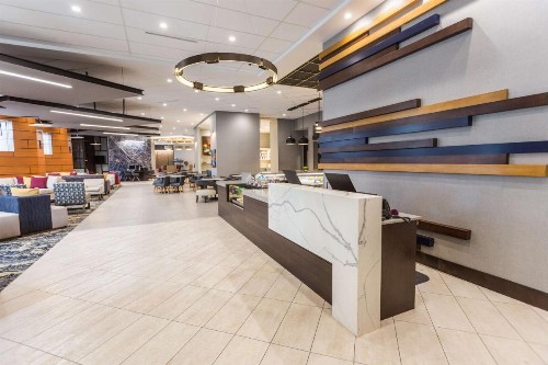 Hyatt Place Greenville Downtown - image 9