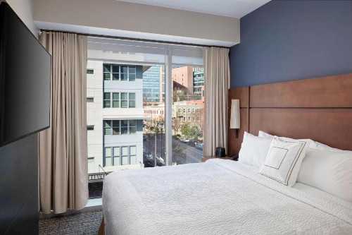 Residence Inn by Marriott Greenville Downtown - image 11