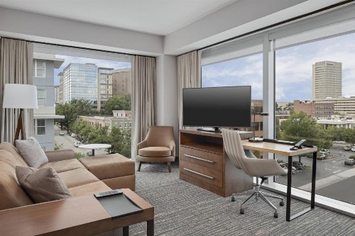 Residence Inn by Marriott Greenville Downtown - image 5