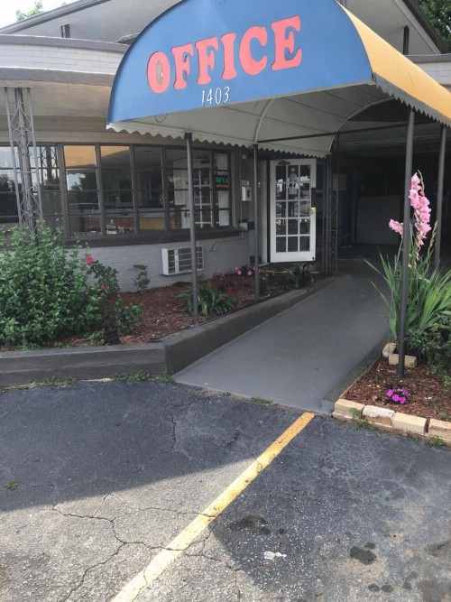 Sunset Inn