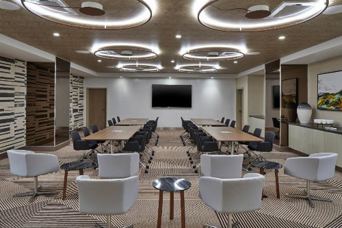 AC Hotel by Marriott Greenville - image 12