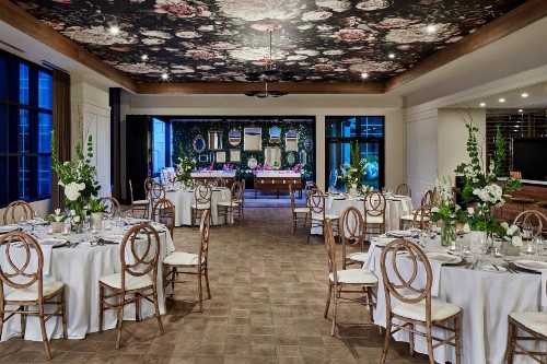 AC Hotel by Marriott Greenville - image 21