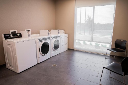 Courtyard by Marriott Greenville Mauldin - image 6
