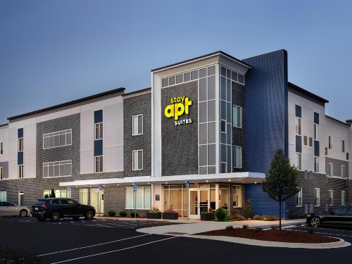 stayAPT Suites Greenville-Haywood Mall - image 22
