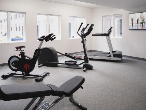 stayAPT Suites Greenville-Haywood Mall - image 4