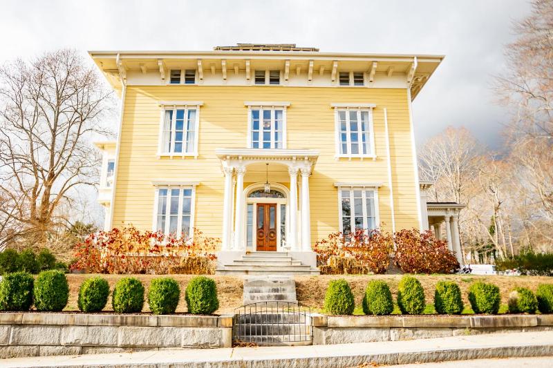 Spicer Mansion - image 6