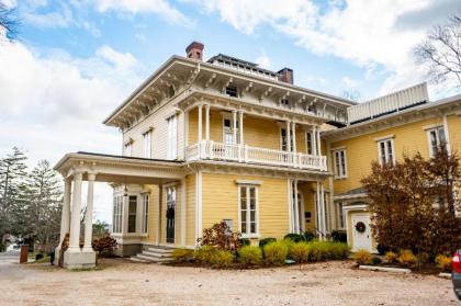 Spicer Mansion - image 9