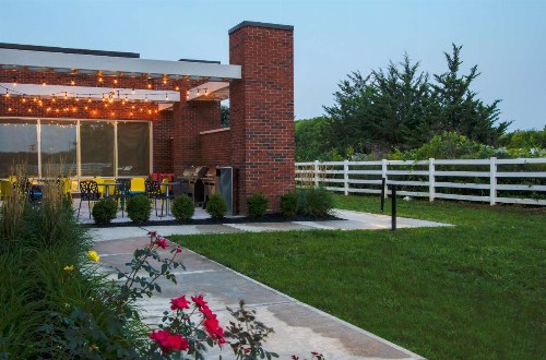 Home2 Suites by Hilton Grove City Columbus OH - image 2