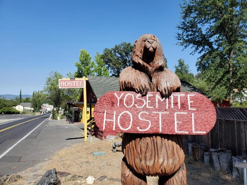 Yosemite Hostels