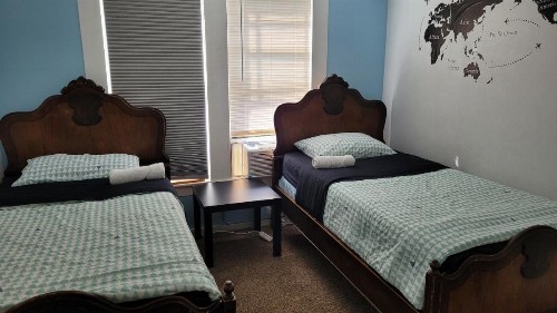 Yosemite International Hostel - image 21