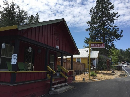 Yosemite International Hostel - image 35