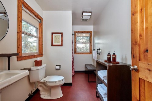 Evergreen Lodge at Yosemite - image 43