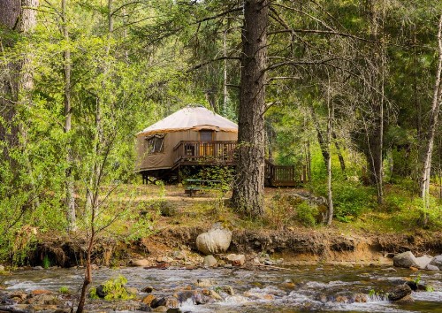 Yosemite Lakes River Yurt 21 - image 16