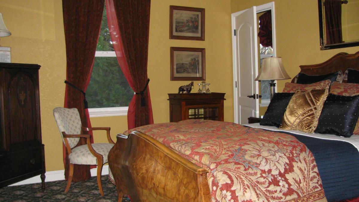 Yosemite Rose Bed and Breakfast - image 3