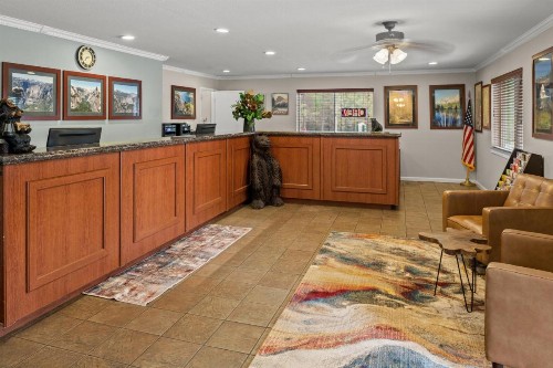 Buck Meadows Lodge - image 15