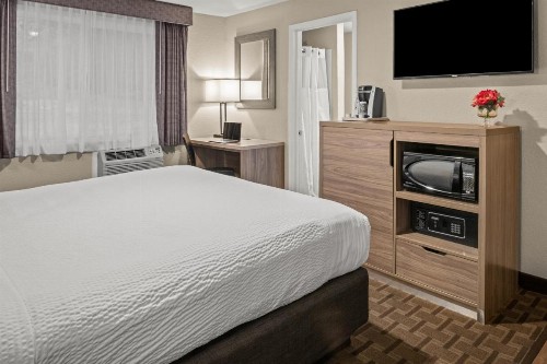 Buck Meadows Lodge - image 33