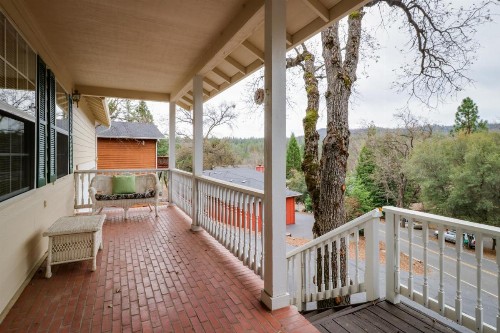 The Gallery House - image 1