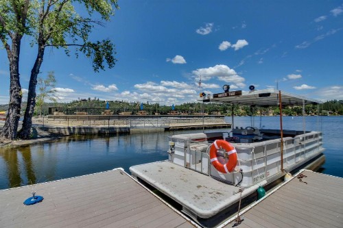 Heart's Desire on the Lake (01-275) - image 9