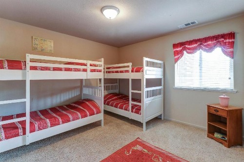 Rock Canyon Lodge - image 12