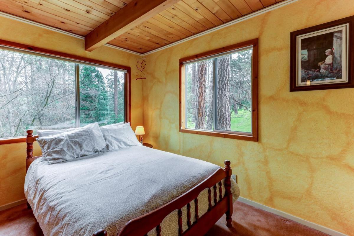 Pine Mountain Retreat - image 7