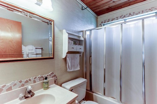 Pine Mountain Retreat - image 8