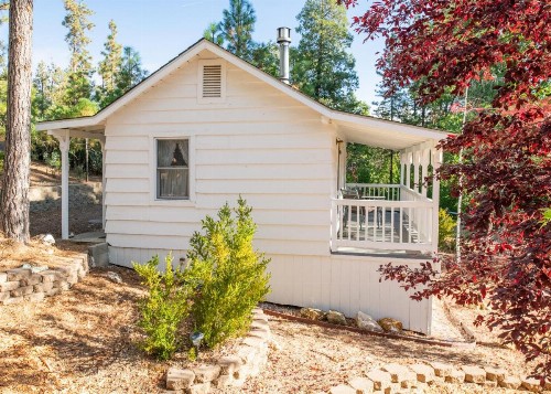 Inn at Sugar Pine Ranch - image 11