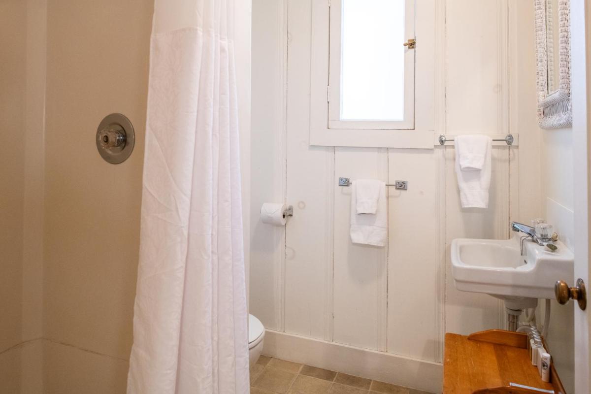 Inn at Sugar Pine Ranch - image 6