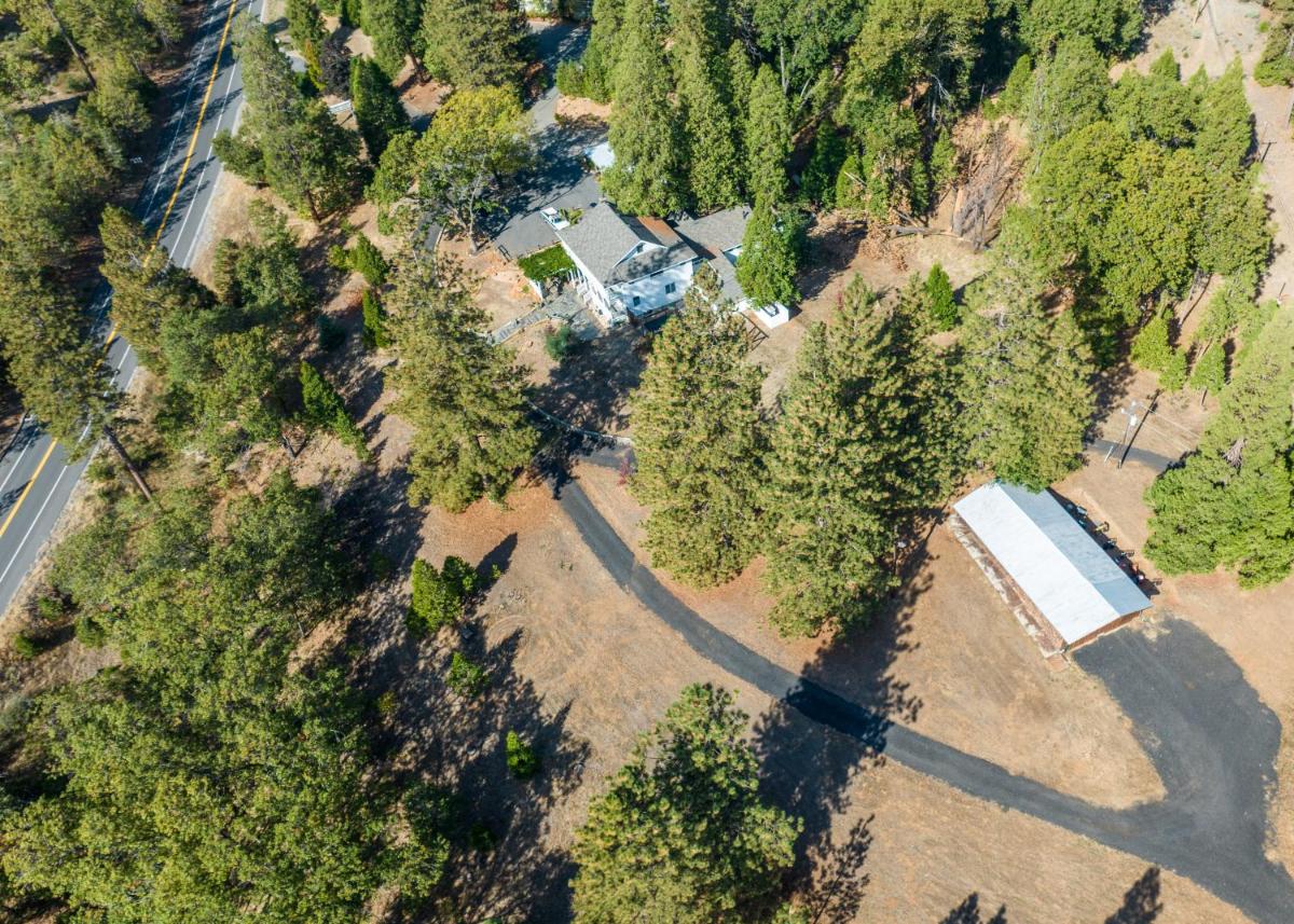 Inn at Sugar Pine Ranch - image 7