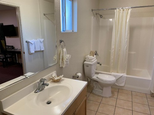 Seaview Inn Grover Beach - image 17