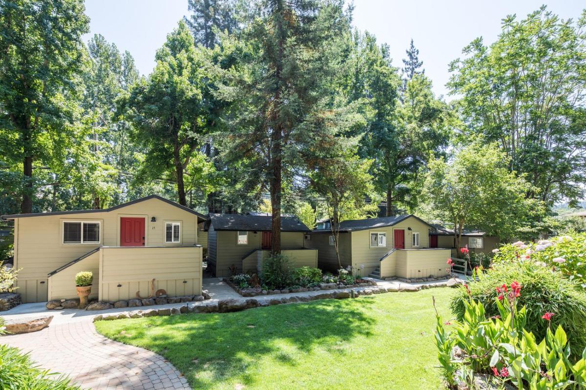 Cottages On River Road - image 4