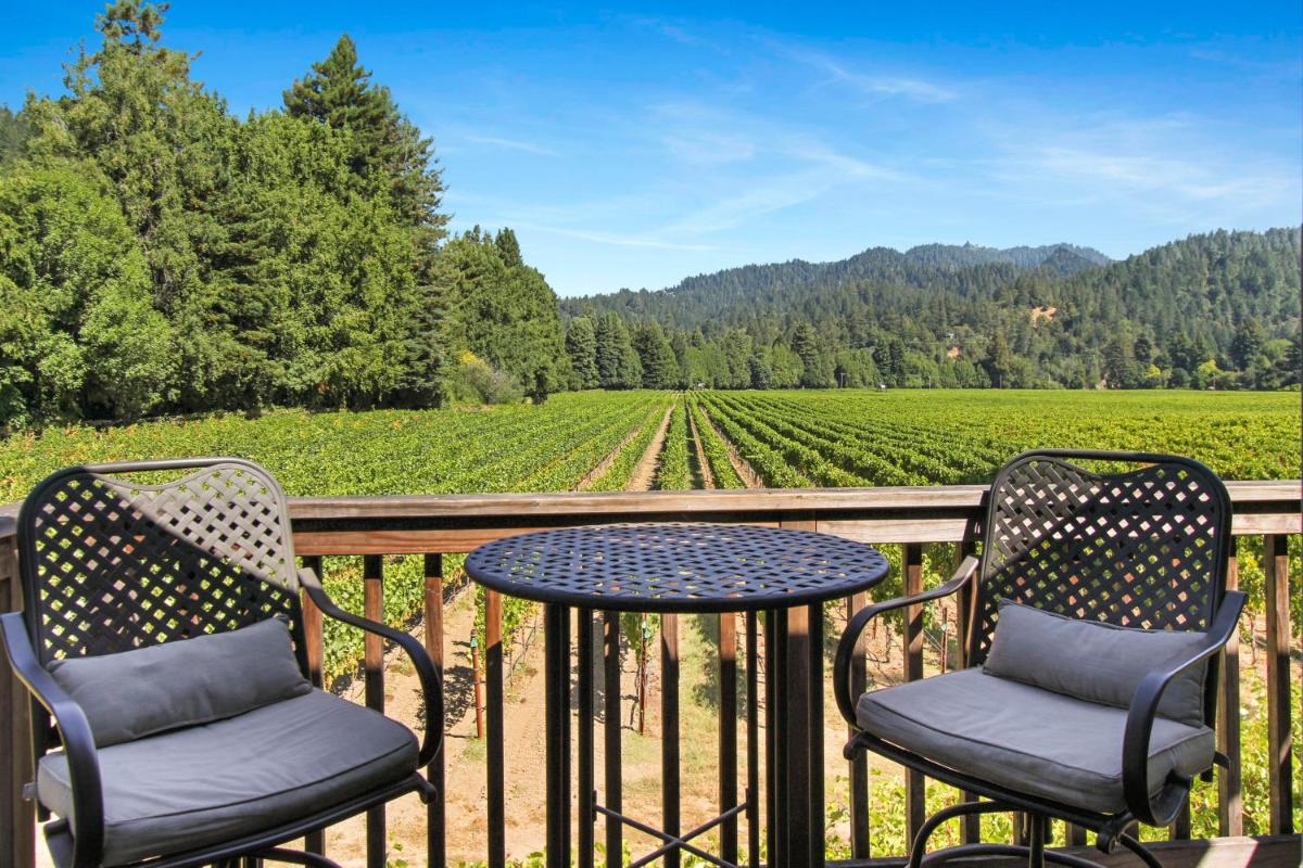 Melody Vineyard Cottage