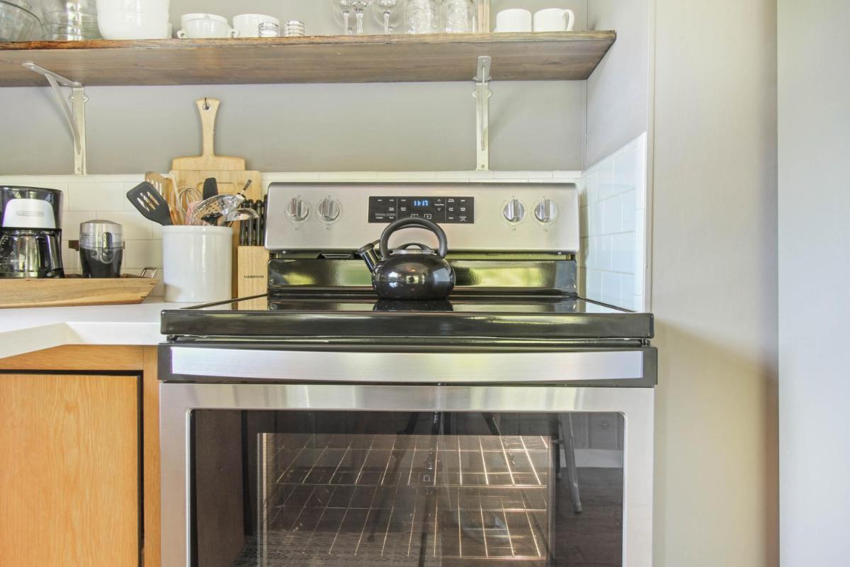 Melody Vineyard Cottage - image 7