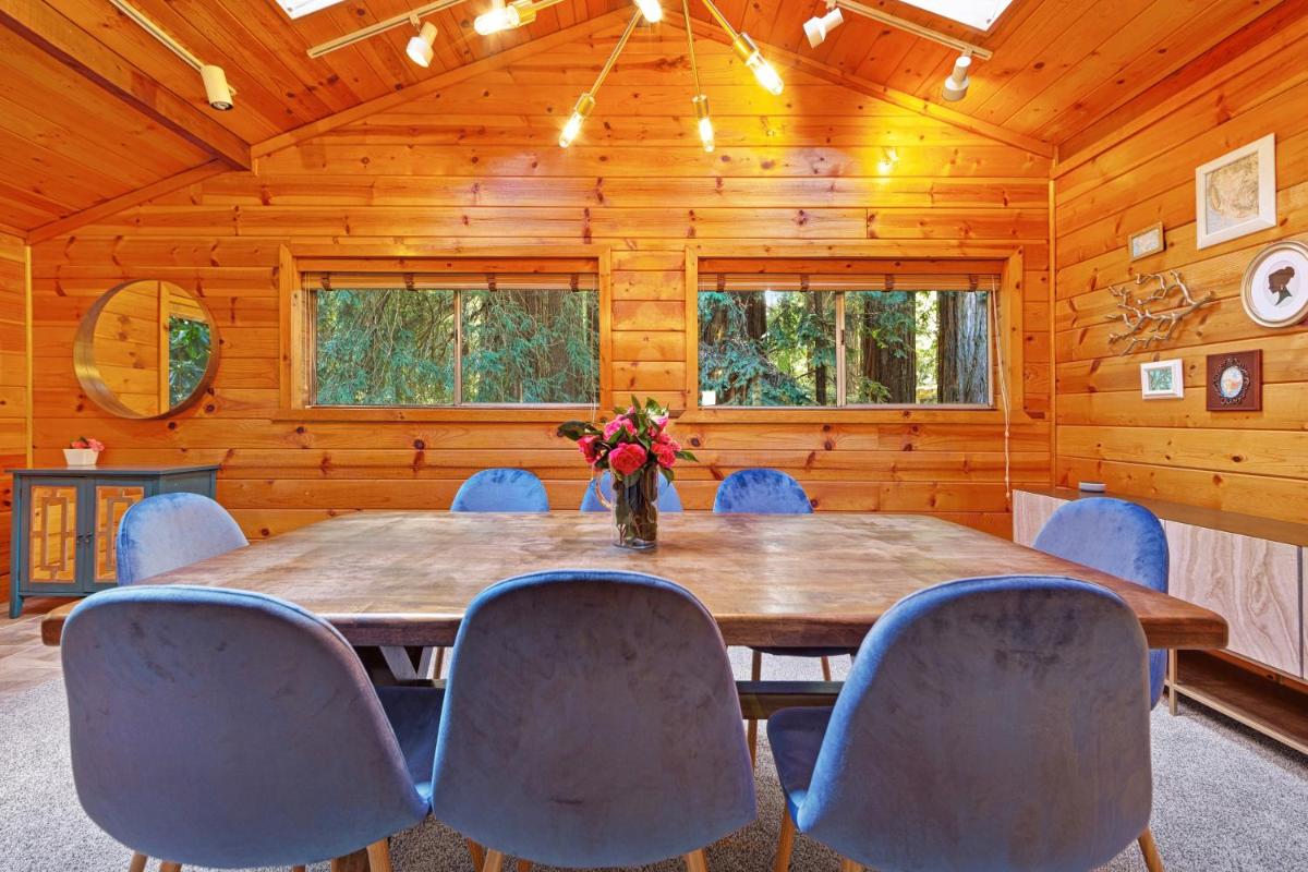 Cabernet Cabin - image 5