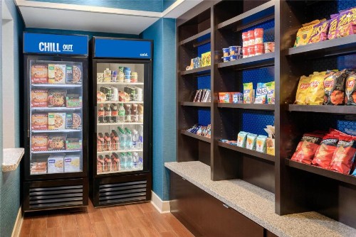 Hampton Inn & Suites Pensacola/Gulf Breeze - image 24