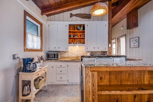 The Cottage of Pensacola Beach - image 6