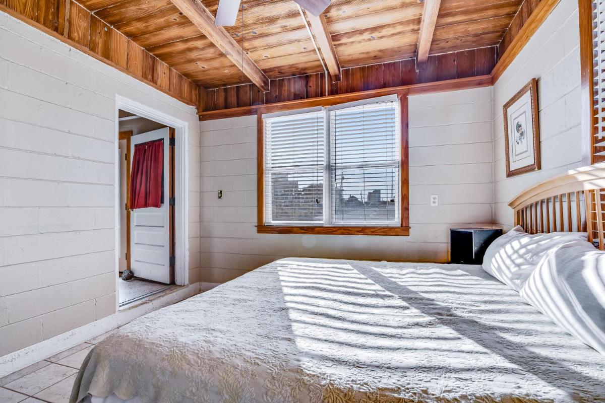 The Cottage of Pensacola Beach - image 7