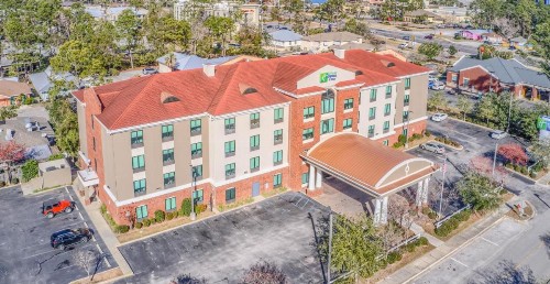 Holiday Inn Express Hotel & Suites Gulf Shores an IHG Hotel - image 35