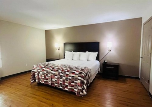 Red Roof Inn Gulf Shores - image 11