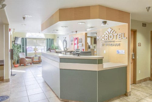 Microtel Inn & Suites by Wyndham Gulf Shores - image 10