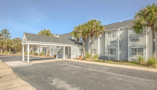 Microtel Inn & Suites by Wyndham Gulf Shores - image 13