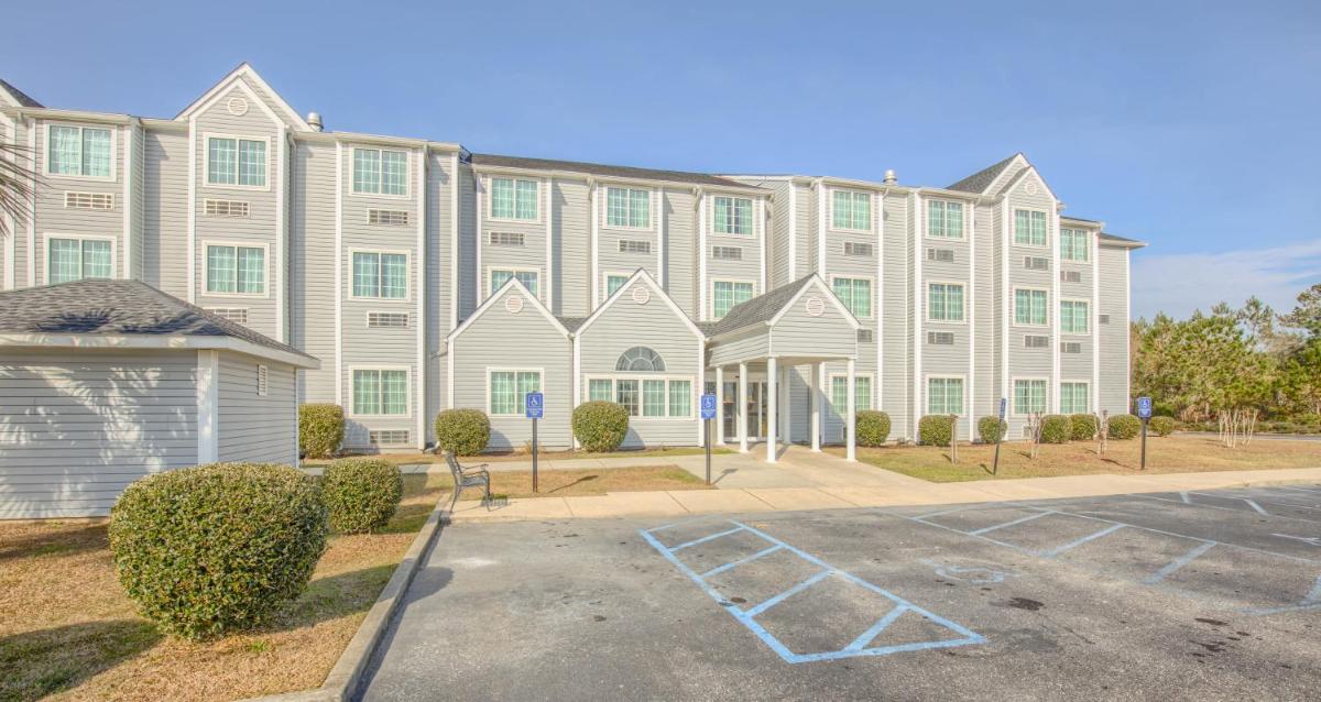 Microtel Inn & Suites by Wyndham Gulf Shores - image 3