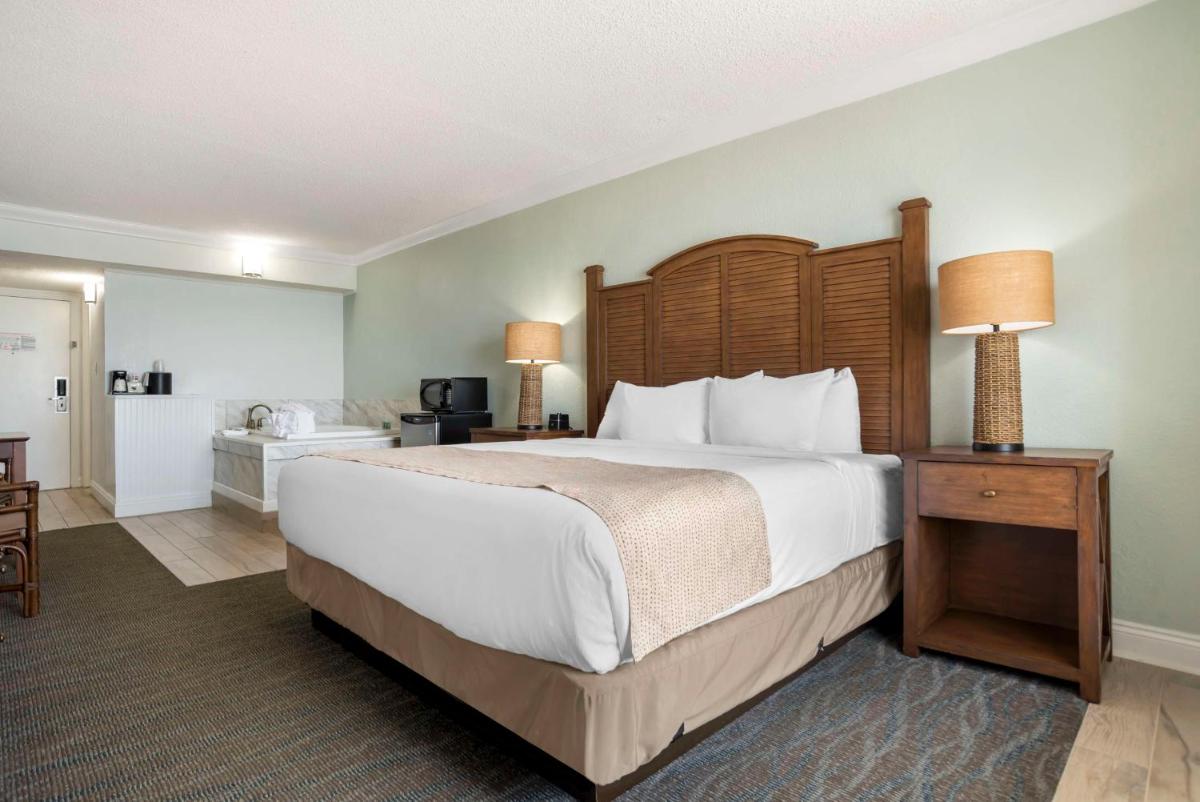 Best Western on the Beach - image 2